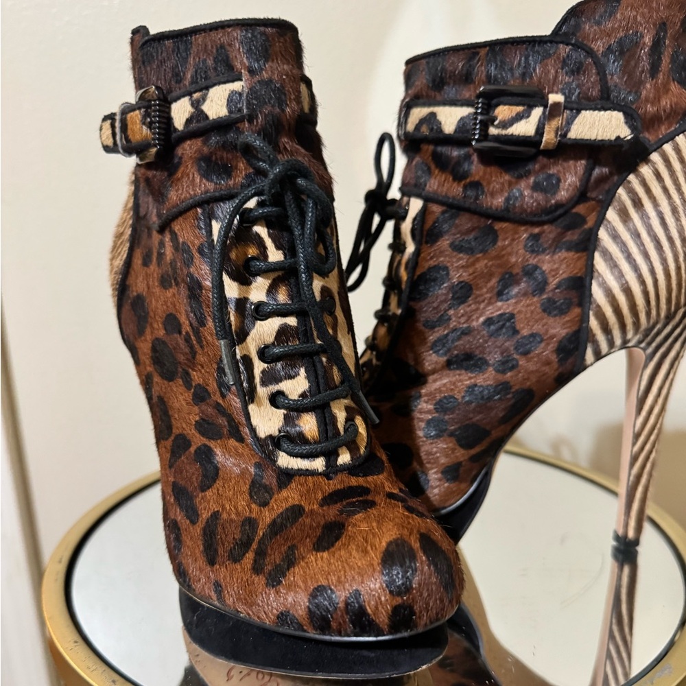 Vintage Sam Edelman calfhair Leopard Print Ankle Boots Sz 8